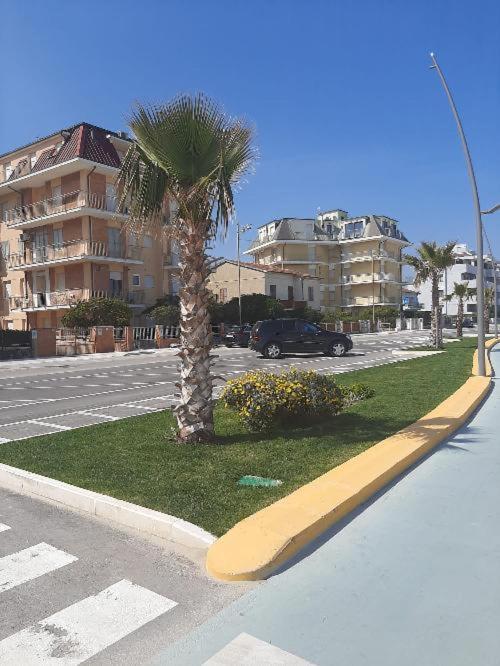Sul Mare Apartment Civitanova Marche Exterior photo